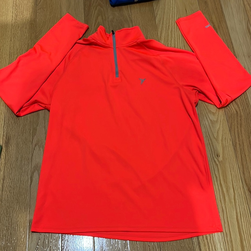 Old navy mens small l/s top